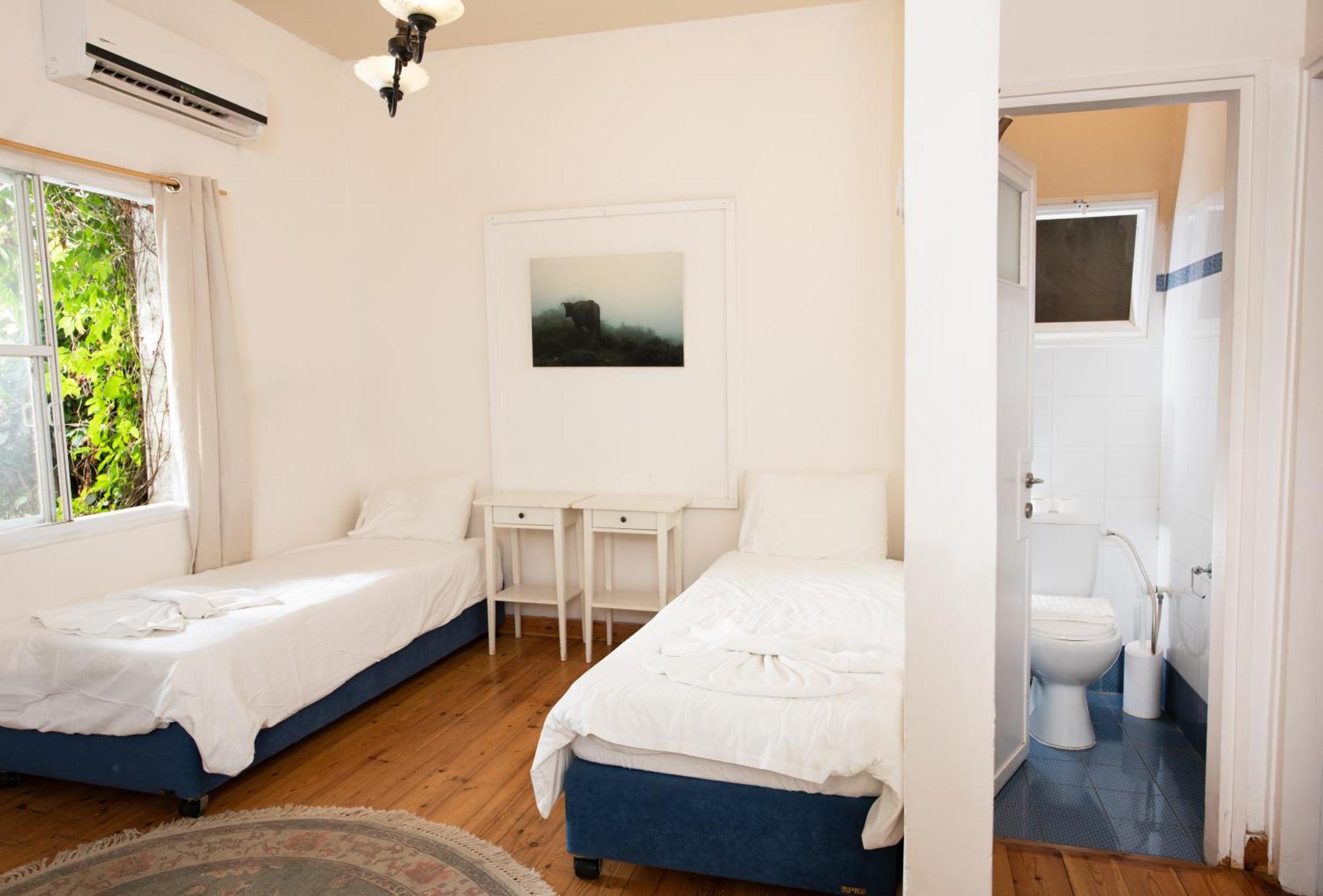 Vitrage Holiday Village&Spa Bet Hillel Rum bild
