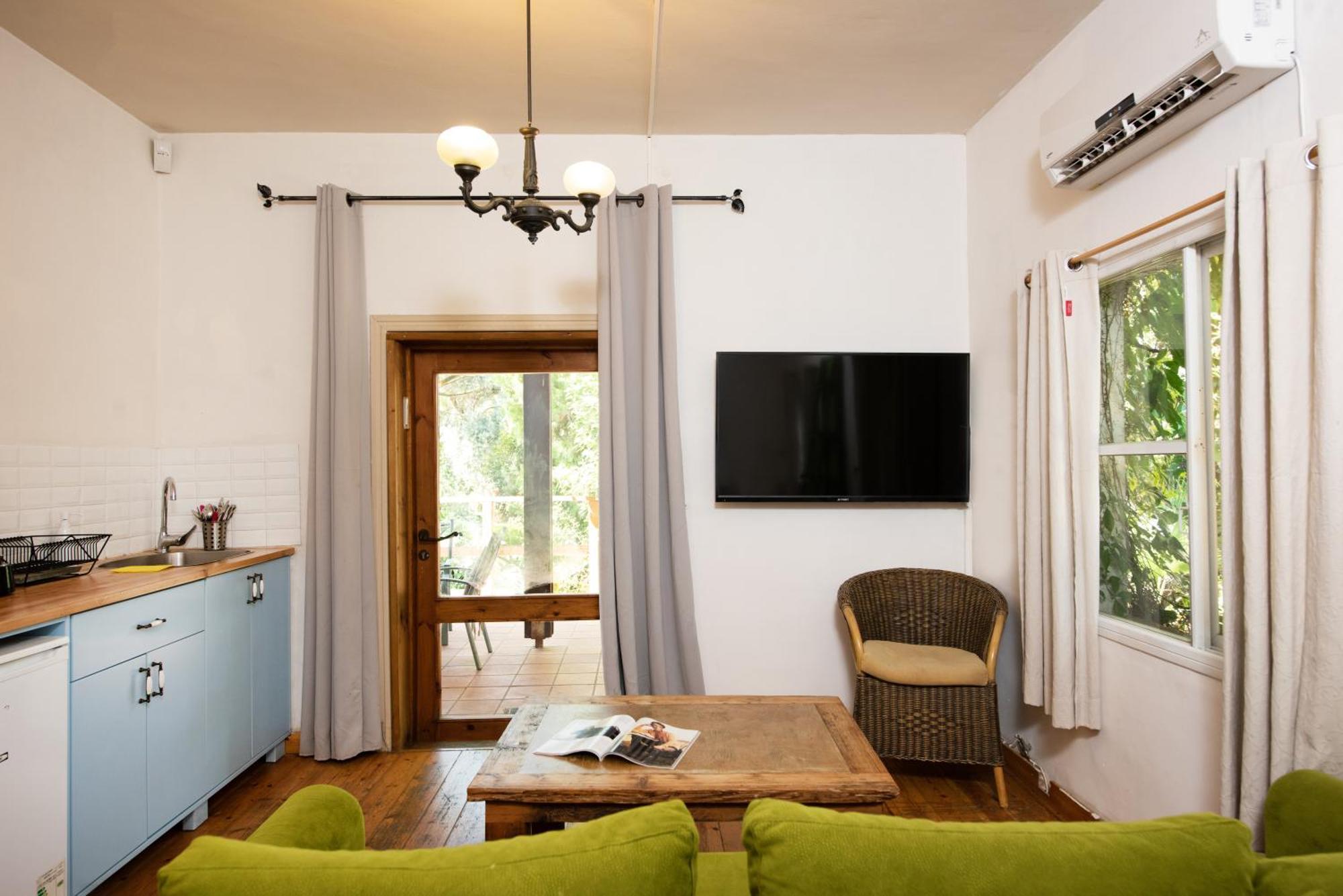 Vitrage Holiday Village&Spa Bet Hillel Rum bild