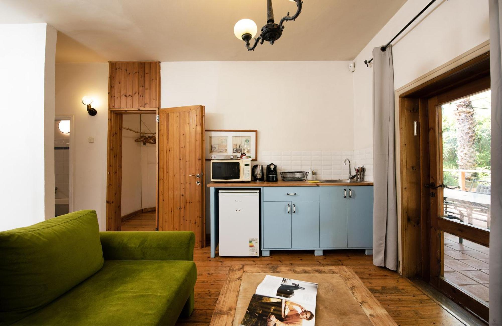 Vitrage Holiday Village&Spa Bet Hillel Rum bild